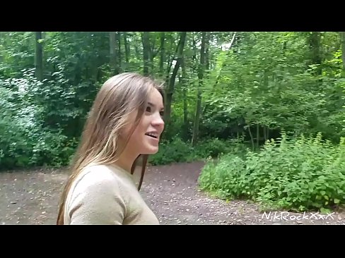 ❤️ Suxerinlle a Evelina que fodemos nun lugar público! Ela dixo que si. Entón fodiuna no cu e corme na súa boca. Entón ela cabreouse. Porno de calidade en % gl.special-grasser.ru % ❤