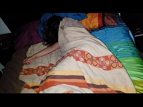 ❤️ Fillastro reprendendo á súa nova madrasta mentres ela dorme. Porno de calidade en % gl.special-grasser.ru % ❤