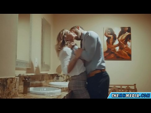 ❤️ Cando unha loura tetona seduce nun baño público Porno de calidade en % gl.special-grasser.ru % ❤